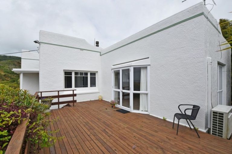 Photo of property in 69 Onslow Street, Bluff, 9814