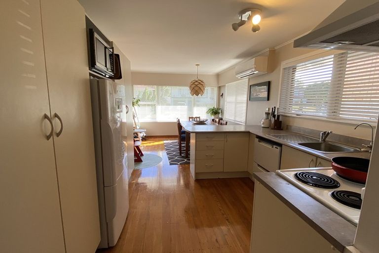 Photo of property in 82 Woolfield Road, Papatoetoe, Auckland, 2025