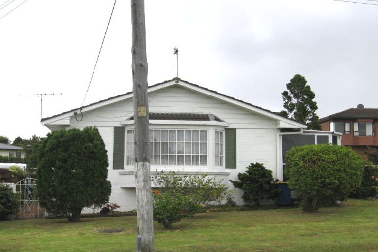 Photo of property in 1/3 Gordon Avenue, Forrest Hill, Auckland, 0620