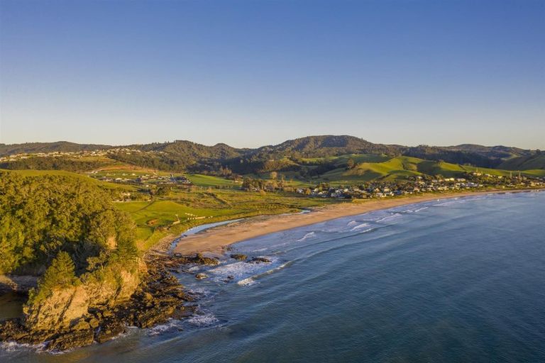 Photo of property in 9 Powhiri Place, Wharekaho, Whitianga, 3510