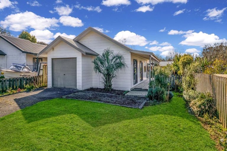 Photo of property in 8b Lanark Road, Kerikeri, 0230