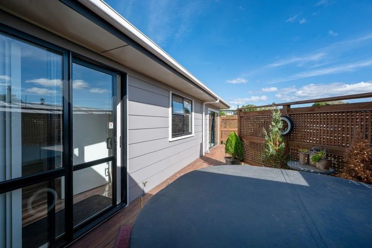 Photo of property in 72 Aotea Crescent, Tokoroa, 3420