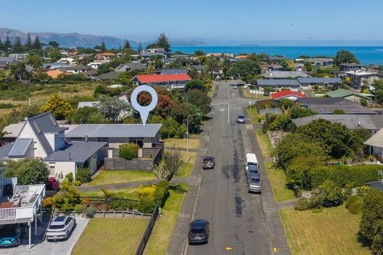 Photo of property in 41a Teoti Street, Paraparaumu Beach, Paraparaumu, 5032
