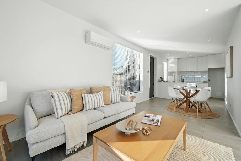 Photo of property in 202a Edgeware Road, Edgeware, Christchurch, 8013