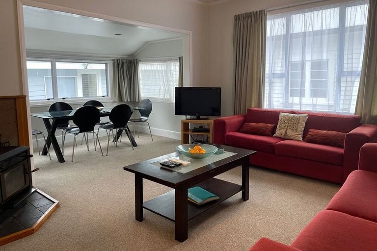 Photo of property in 12 Pitt Street, Maitai, Nelson, 7010