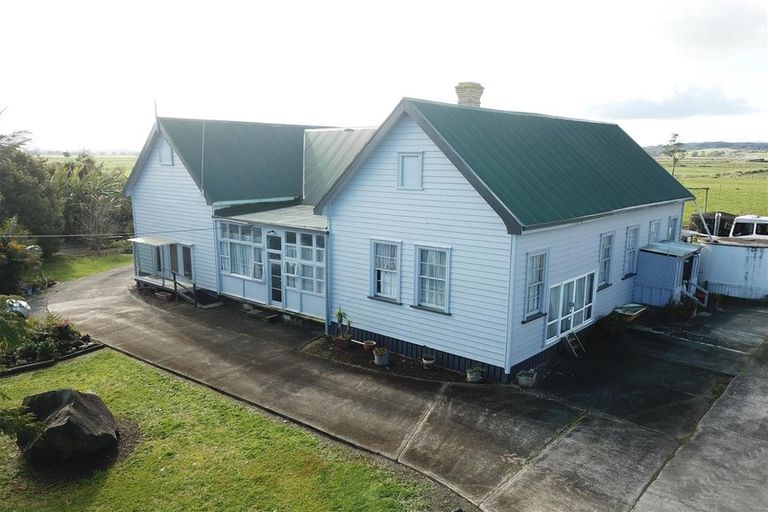 Photo of property in 685 Pouto Road, Aratapu, Dargaville, 0371