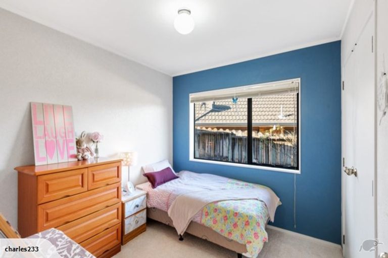 Photo of property in 24 Nicholas Road, Somerville, Auckland, 2014