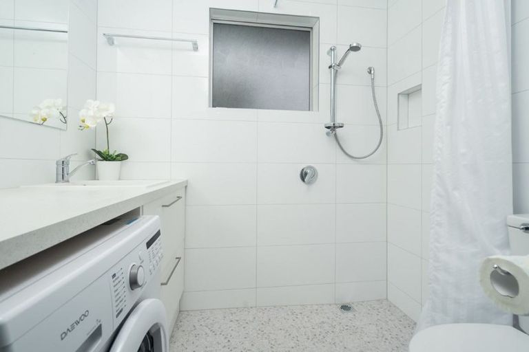 Photo of property in 3/176 Yaldhurst Road, Sockburn, Christchurch, 8042