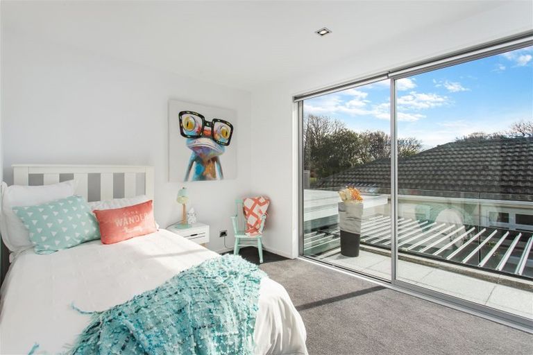 Photo of property in 19a Kahu Road, Fendalton, Christchurch, 8041