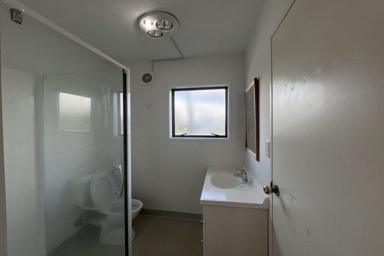 Photo of property in 3/1 Briar Way, New Lynn, Auckland, 0600