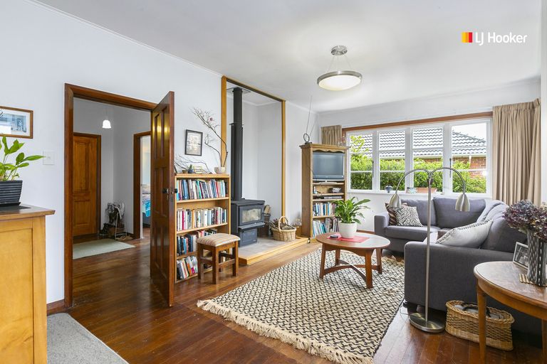 Photo of property in 21 Forresbank Avenue, Wakari, Dunedin, 9010