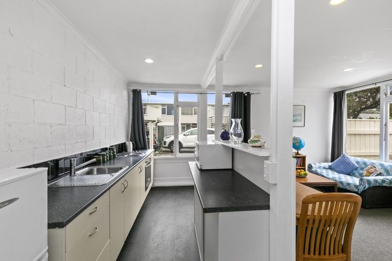 Photo of property in 7/41 Cuba Street, Petone, Lower Hutt, 5012