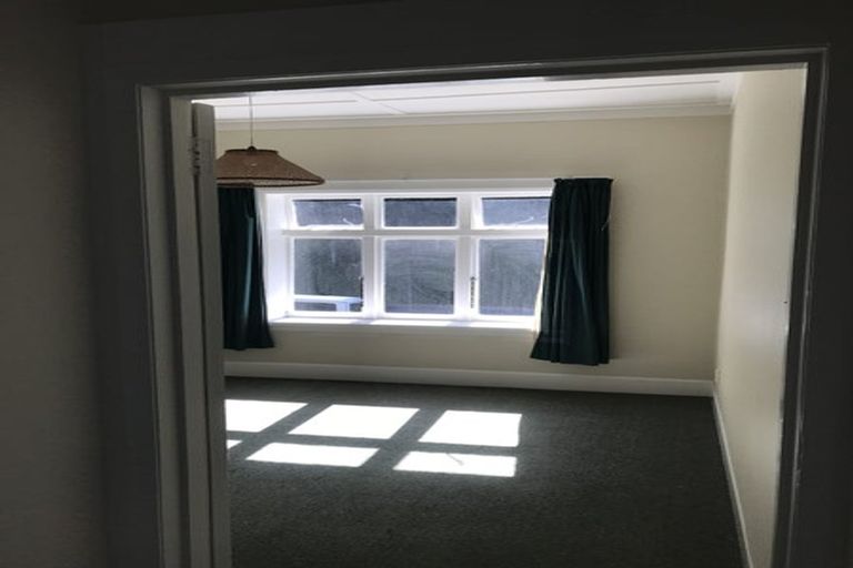 Photo of property in 147 Shakespeare Road, Bluff Hill, Napier, 4110