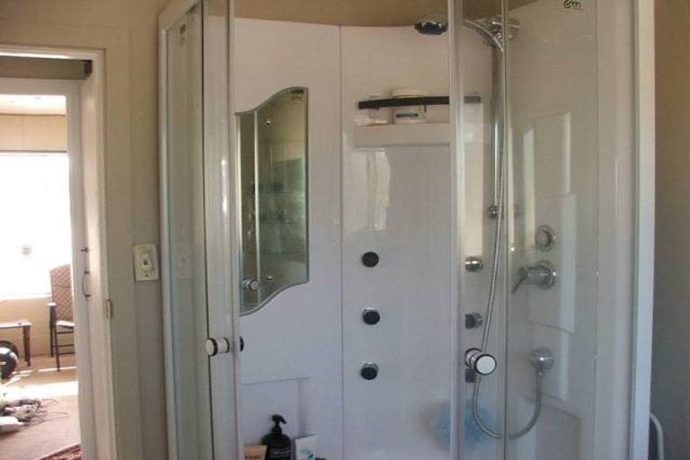 Photo of property in 8/246 Stanmore Road, Richmond, Christchurch, 8013