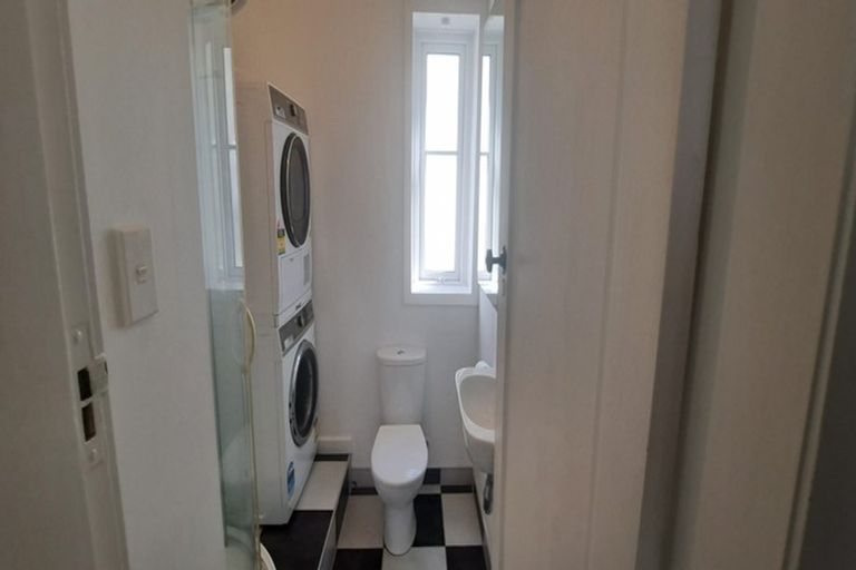 Photo of property in 5/34 Hawkestone Street, Thorndon, Wellington, 6011