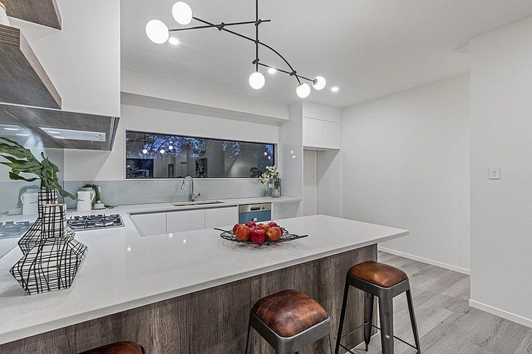 Photo of property in 10 Waka Street, Albany Heights, Auckland, 0632