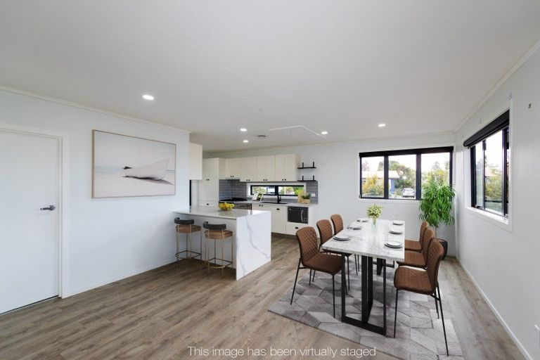 Photo of property in 12 Domain Road, Haumoana, 4102
