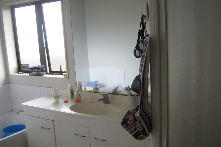 Photo of property in 51a Gray Avenue, Mangere East, Auckland, 2024