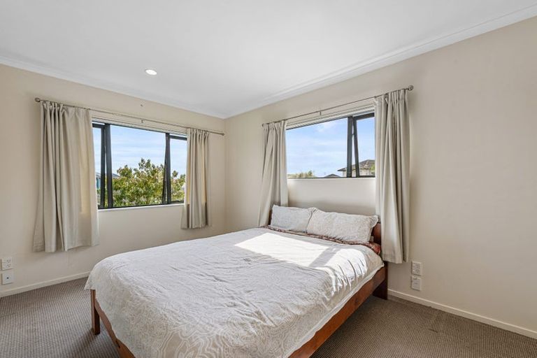 Photo of property in 84 Naylors Drive, Mangere, Auckland, 2022