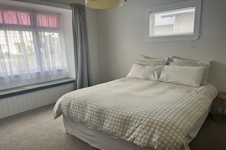 Photo of property in 406 Massey Street, Akina, Hastings, 4122