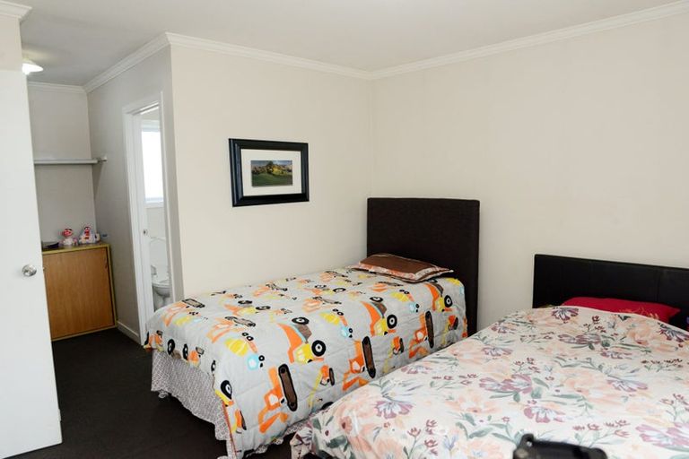 Photo of property in 81 Lothian Crescent, Strathern, Invercargill, 9812