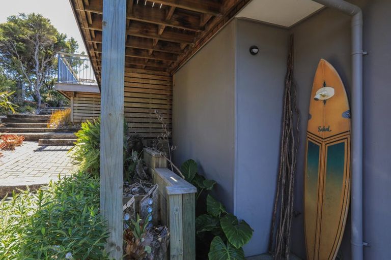 Photo of property in 986 Tuateawa Road, Waikawau, Coromandel, 3584