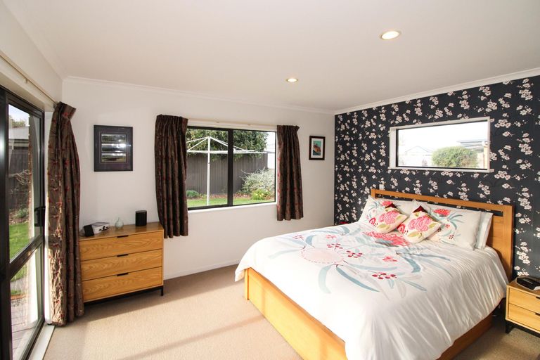 Photo of property in 10 Rexwood Estate, Carterton, 5713