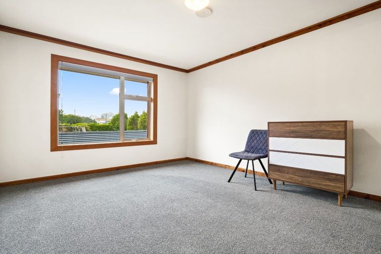 Photo of property in 24 Roseness Street, Palmerston, 9430