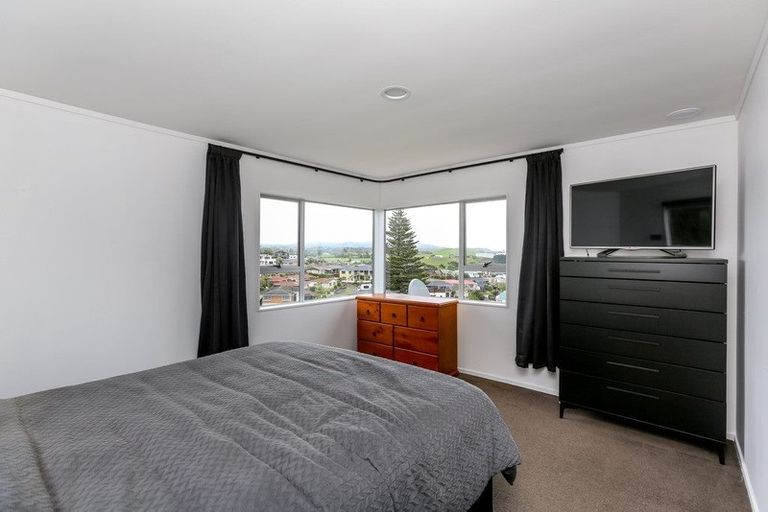 Photo of property in 11 Crownhill Street, Spotswood, New Plymouth, 4310