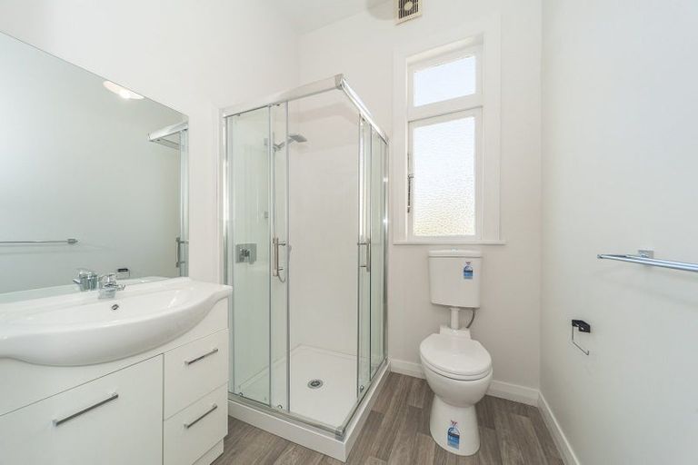 Photo of property in 299 Mansfield Street, Newtown, Wellington, 6021