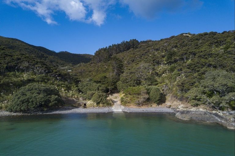 Photo of property in 247 Waiaua Road, Hihi, Mangonui, 0494