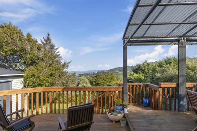 Photo of property in 3 Waipounamu Drive, Kelson, Lower Hutt, 5010