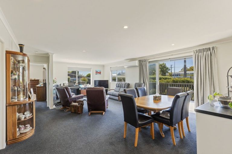 Photo of property in 24c Richmond Street, Waitara, 4320