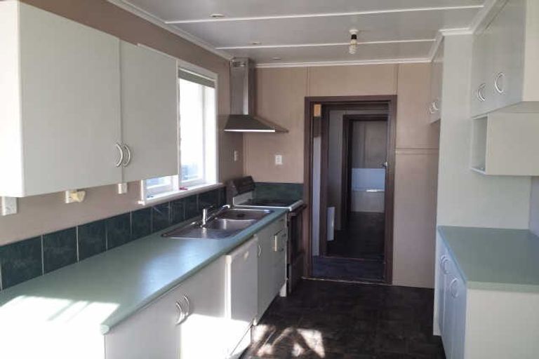 Photo of property in 3 Belair Avenue, Blagdon, New Plymouth, 4310