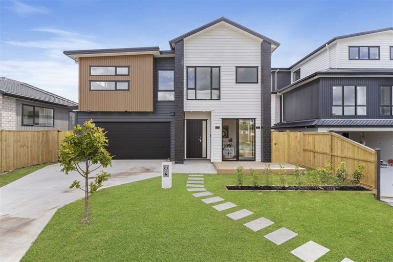 Photo of property in 22 Bendridge Street, Flat Bush, Auckland, 2019
