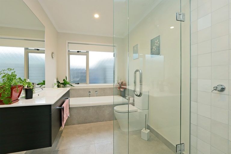 Photo of property in 5 Arbuckle Road, Frimley, Hastings, 4120