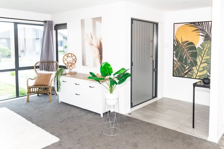 Photo of property in 28 Philippa Drive, Rolleston, 7615