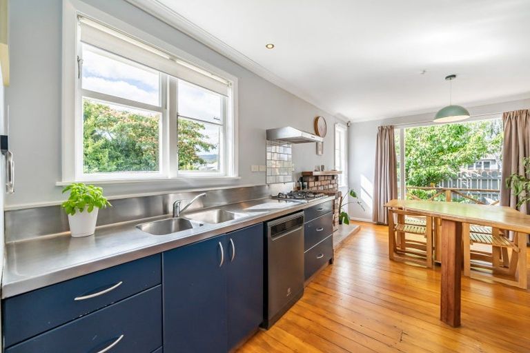 Photo of property in 1 Sandford Street, Trentham, Upper Hutt, 5018