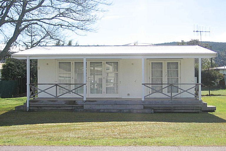 Photo of property in 202 Aickin Road, Whangamata, 3620