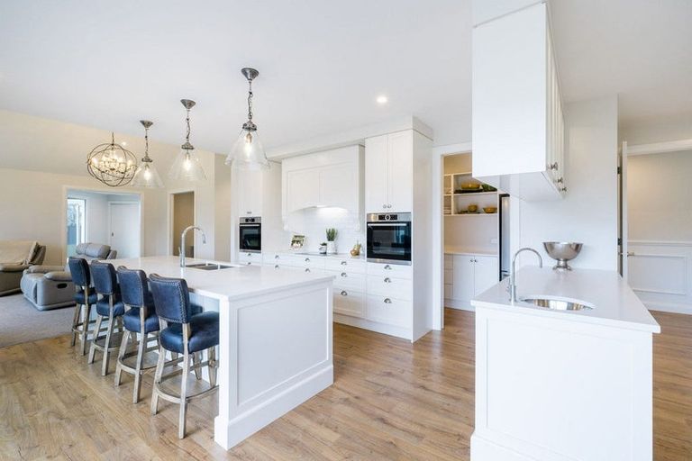 Photo of property in 37 Recite Avenue, Leamington, Cambridge, 3432