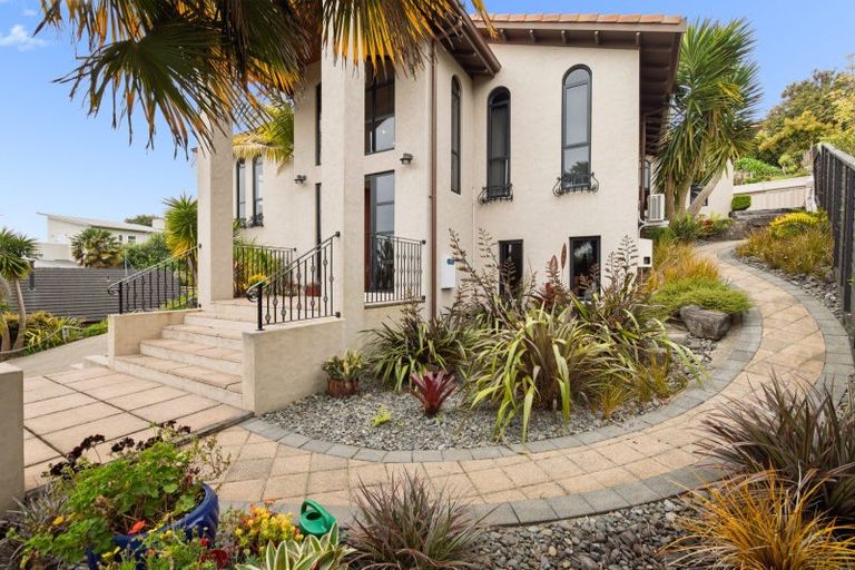 Photo of property in 66 Little John Drive, Bellevue, Tauranga, 3110