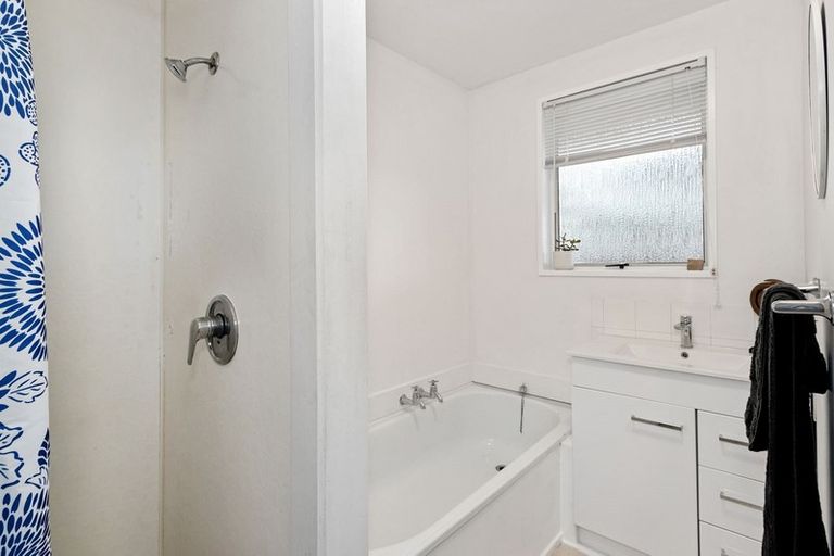 Photo of property in 44a Kathleen Crescent, Hornby, Christchurch, 8042