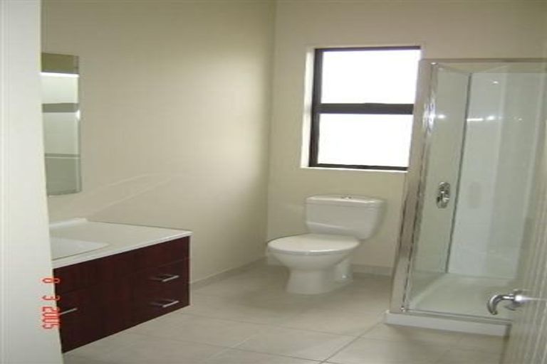 Photo of property in 21/40 Scarlet Oak Drive, Schnapper Rock, Auckland, 0632