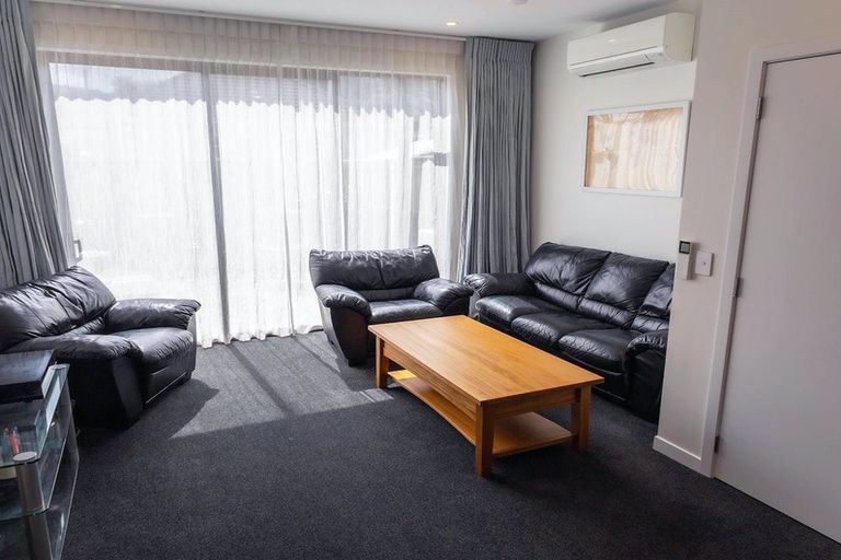 Photo of property in 21 Ron Deal Way, Epuni, Lower Hutt, 5011