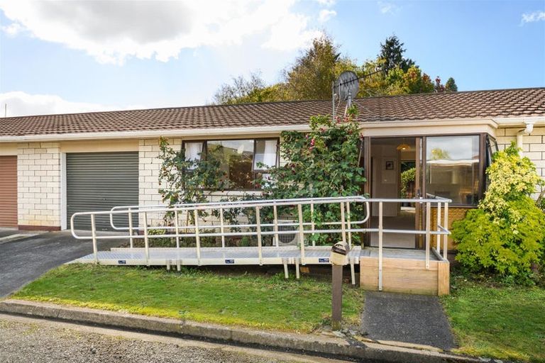 Photo of property in 3 Totara Street, Marton, 4710