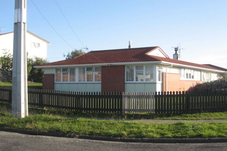Photo of property in 63 Herewini Street, Titahi Bay, Porirua, 5022