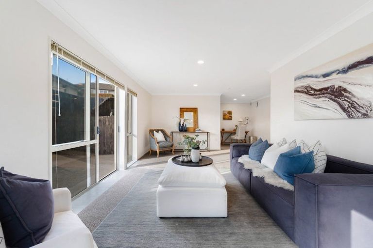 Photo of property in 36 Woodgers Way, Somerville, Auckland, 2014