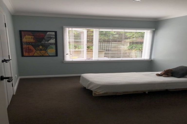 Photo of property in 47 Maungaraki Road, Korokoro, Lower Hutt, 5012
