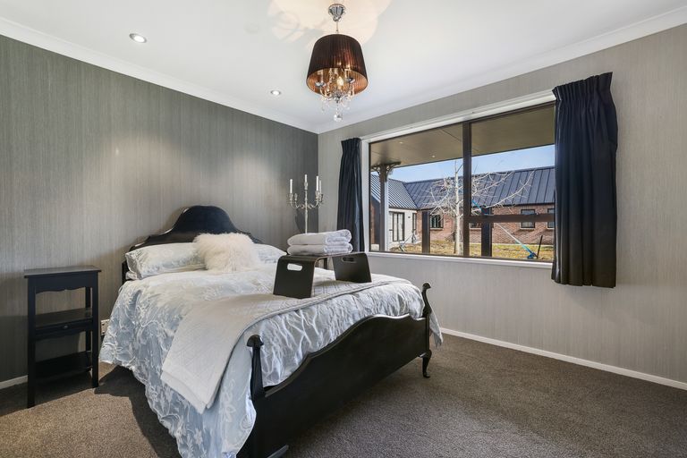 Photo of property in 44 Tulip Drive, Cambridge, 3434