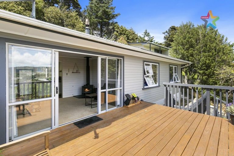Photo of property in 48 Wright Street, Wainuiomata, Lower Hutt, 5014
